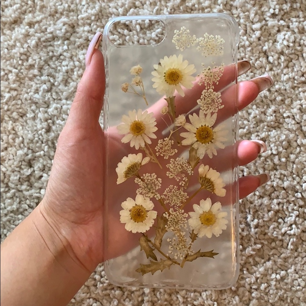 Oops-a-daisy IPhone 7 Plus phone case